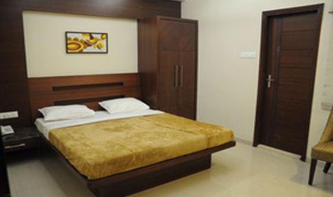 Hotel Apna Avenue