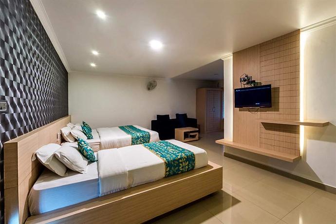 Holiday Hill Hotel & Suites Kabini River India thumbnail