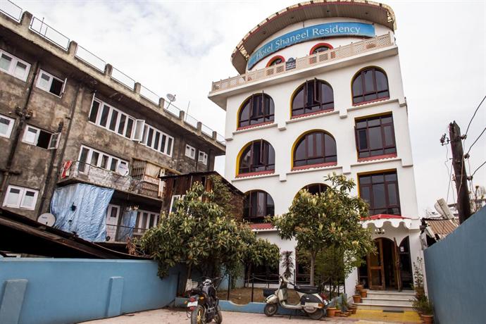 Hotel Shaneel Residency Shah-e-Hamdan India thumbnail