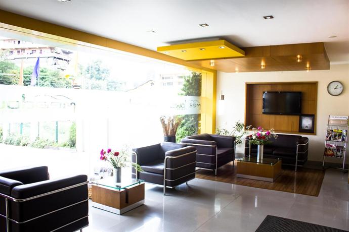 Hotel Meadows Residency