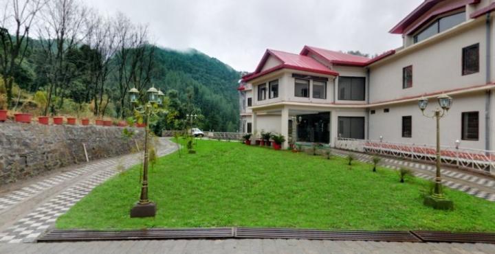 Evoke Shimla Havens Resort