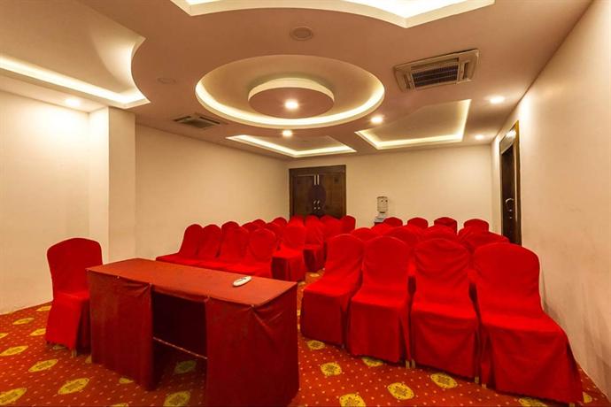 RR INN- Tirunelveli