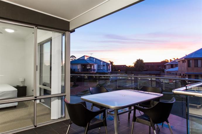 Reflections By Rockingham Apartments