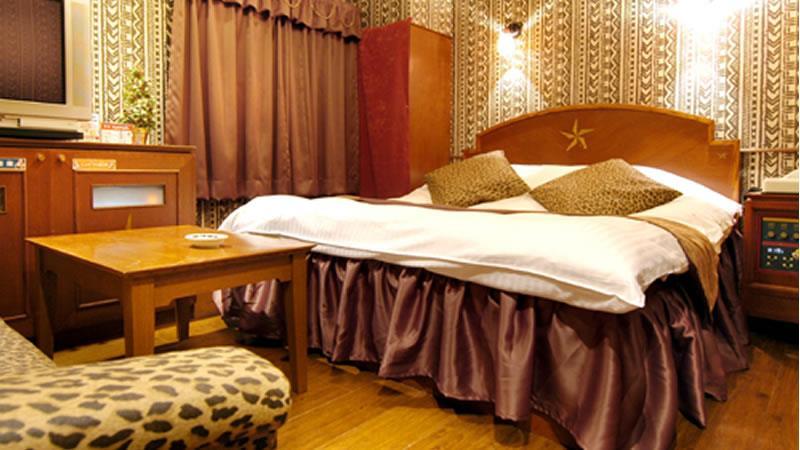Nihonbashi Little Chapel Christmas - Adult Only