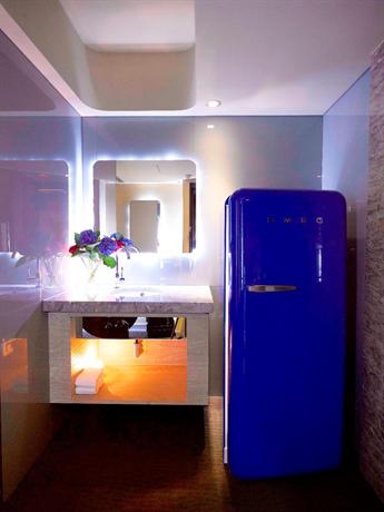 Inhouse Hotel