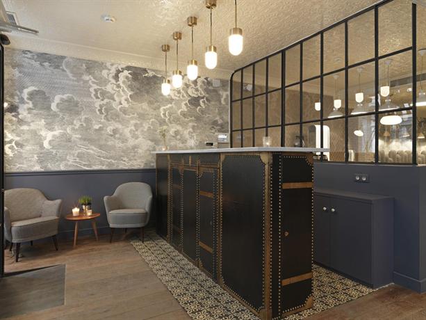 Hotel Paradis Paris