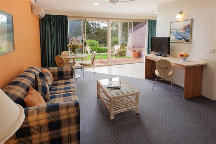 Fairway Motor Inn
