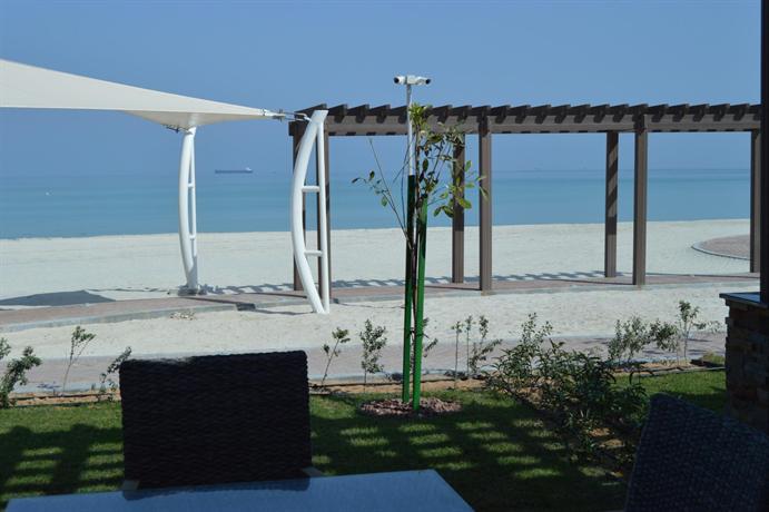 Danat Jebel Dhanna Resort