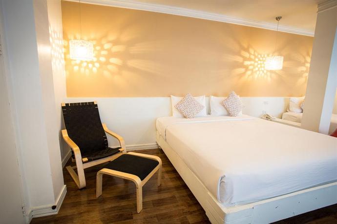 First House Hotel (ex. First House Hotel Bangkok)