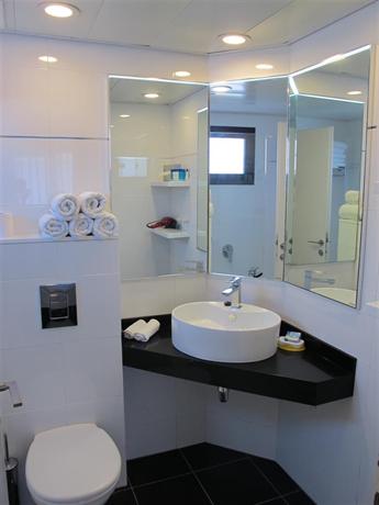 Best Western Regency Suites