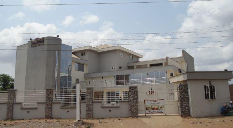 Grand Bank Link Hotel