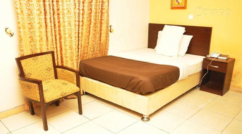 mayors & diplomat suites opebi