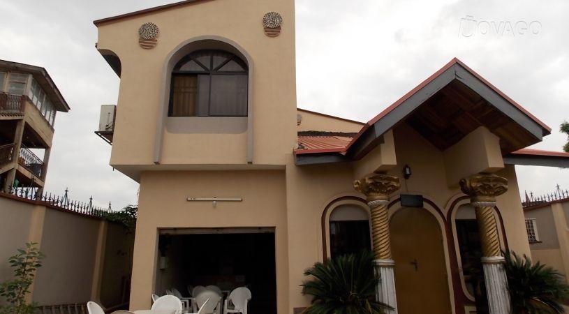 adebiyi street, joyce b ring road,              伊巴丹, 尼日利亚