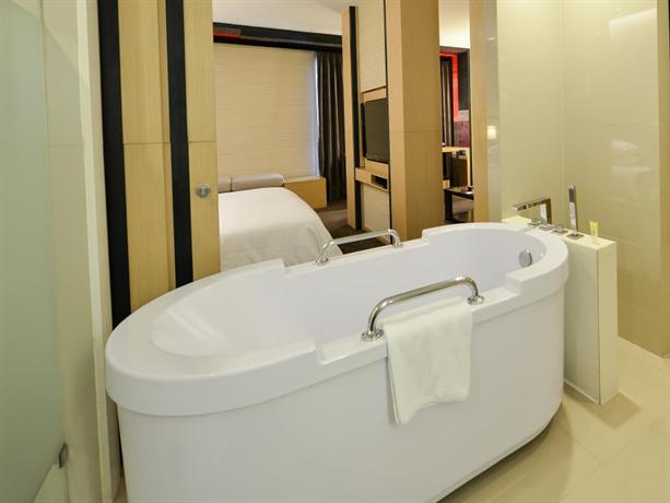 Four Points by Sheraton Bangkok Sukhumvit 15