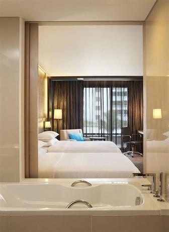 Four Points by Sheraton Bangkok Sukhumvit 15