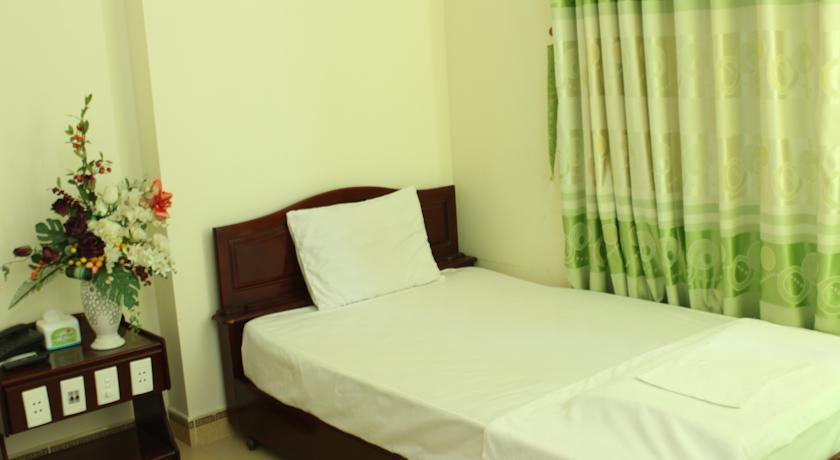 Duong Dan Hotel