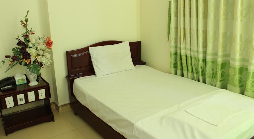 Duong Dan Hotel