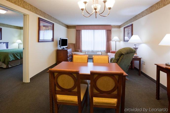 Country Inn Suites By Radisson Marquette Mi Trowbridge - 