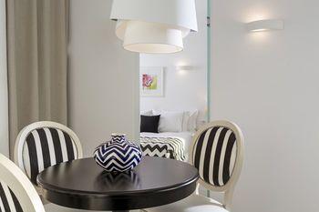 Colours of Mykonos Luxury Residences & Suites 