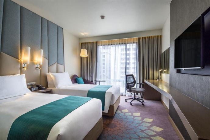 Holiday Inn Express Bangkok Sukhumvit 11