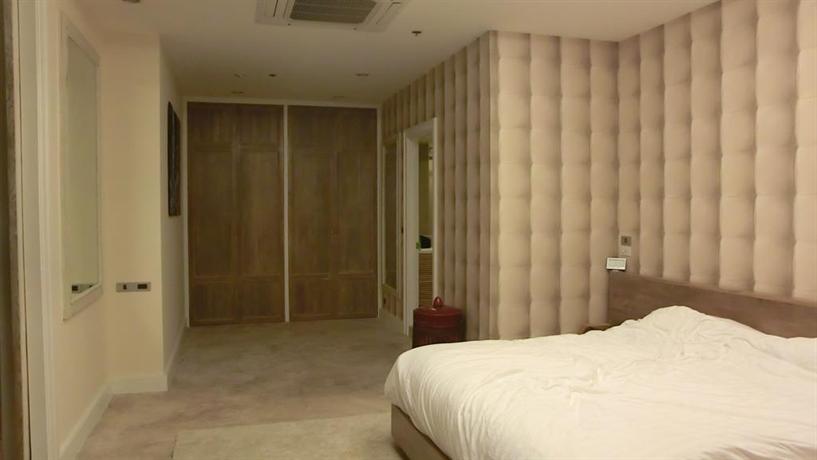 Two Bedroom Riverside Apartment