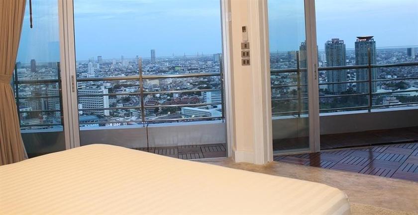 Two Bedroom Riverside Apartment