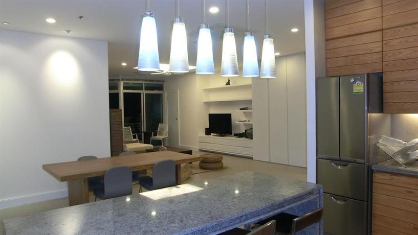 Two Bedroom Riverside Apartment