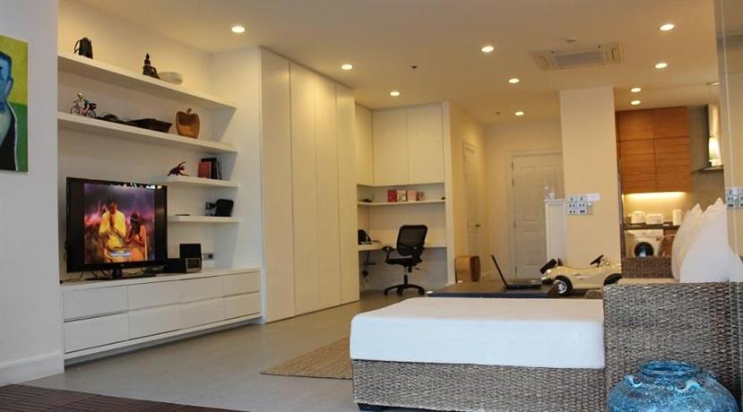 Two Bedroom Riverside Apartment