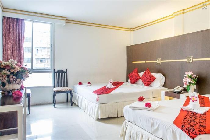 Khurana Inn