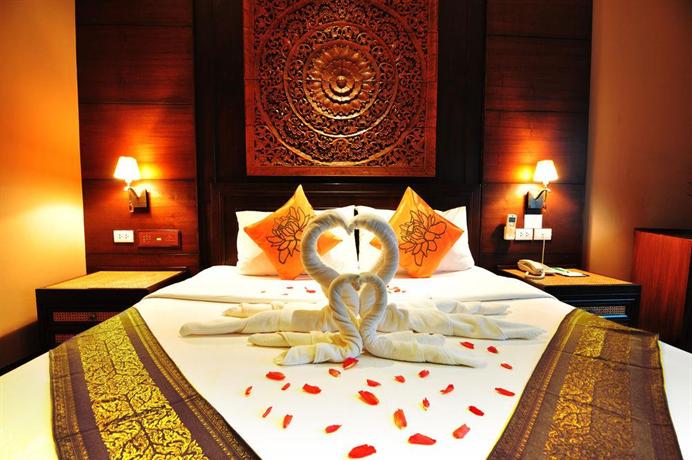 Baan Sukhumvit Soi 18