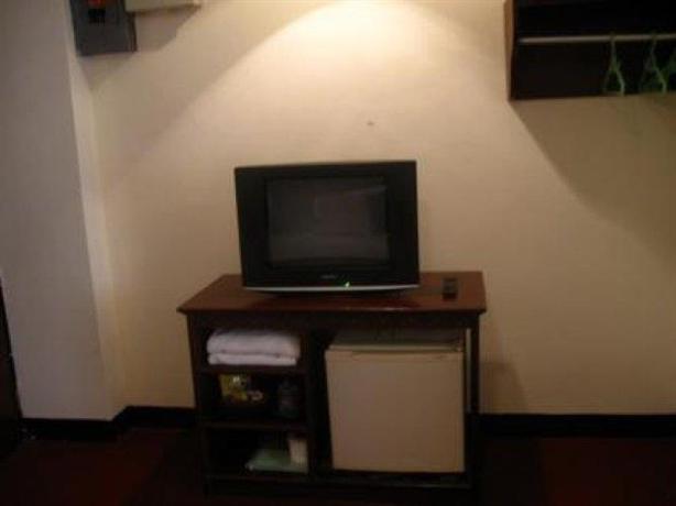 Nana City Hotel