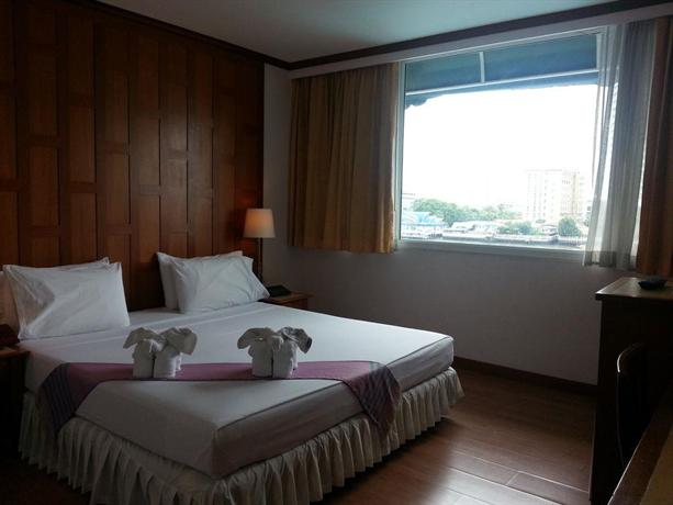 New Siam Riverside