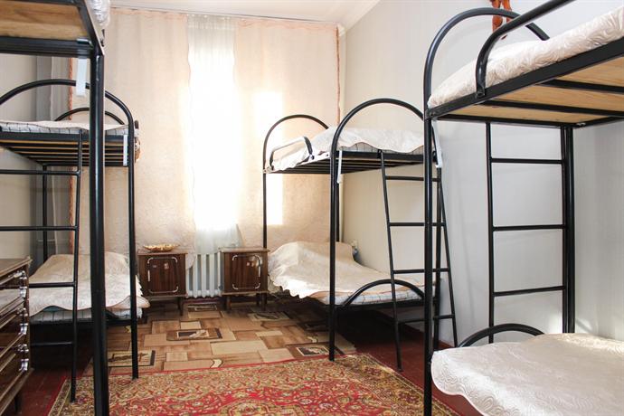 Hostel Roma-Paris