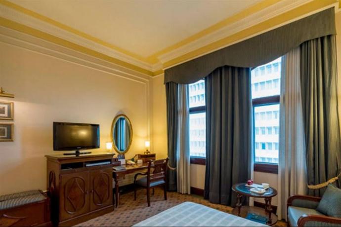 The Oberoi Grand Kolkata