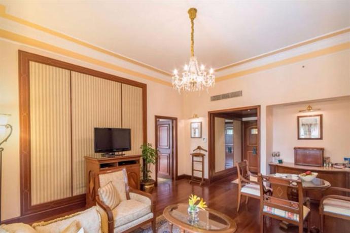 The Oberoi Grand Kolkata