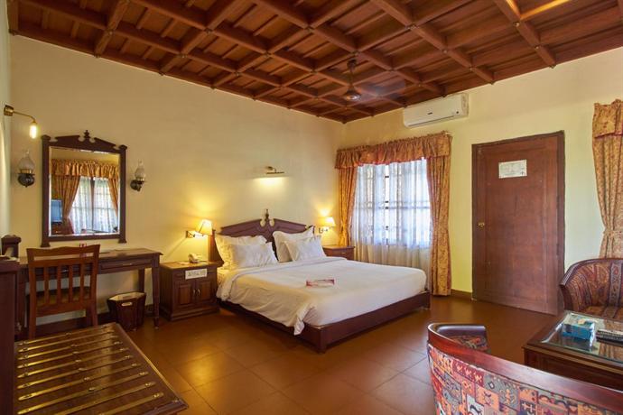 Lake Palace Backwater Resort Alleppey