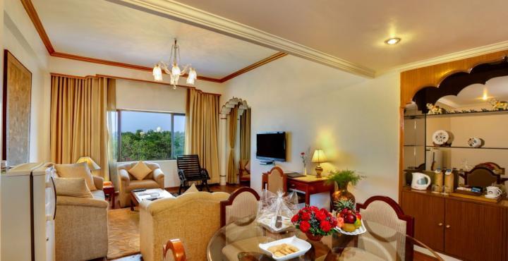 Hotel Clarks Shiraz