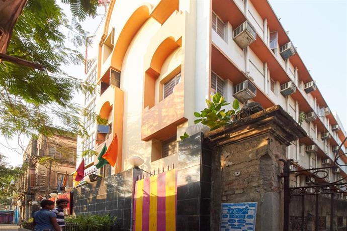 Hotel Royal Garden Kolkata South Park Street Cemetery India thumbnail