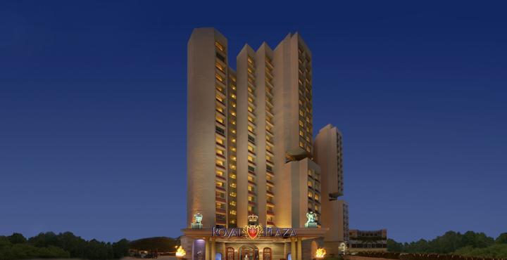 Hotel The Royal Plaza