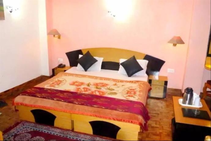 Hotel Ricasa