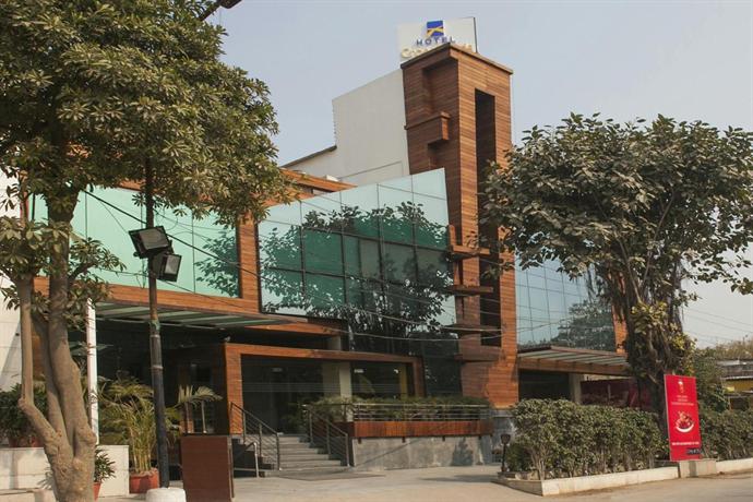 Hotel Crossroads Gurgaon