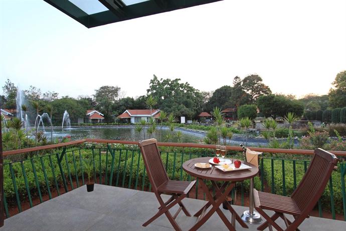 Silent Shores Resort & Spa