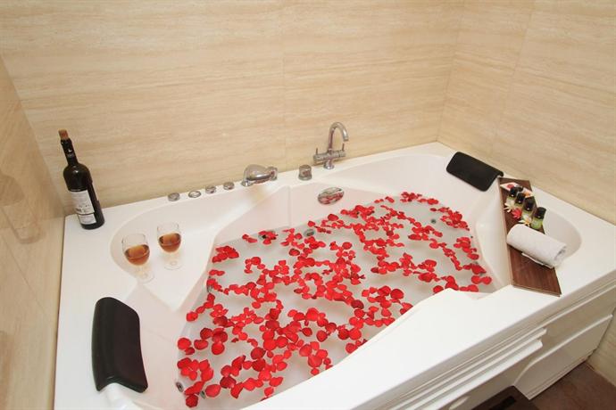 Silent Shores Resort & Spa