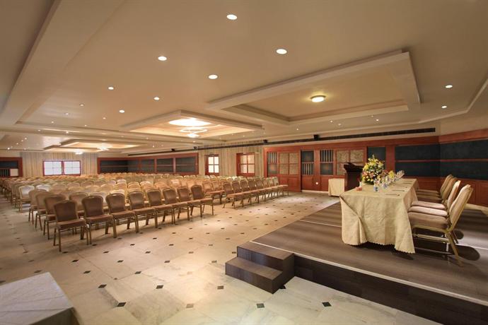 Silent Shores Resort & Spa