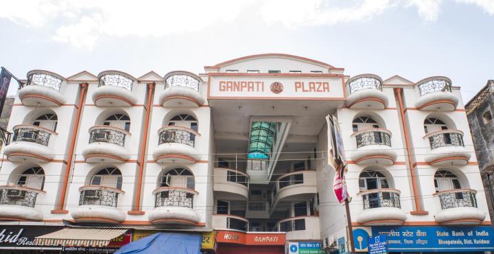 ADB Rooms Ganpati Plaza