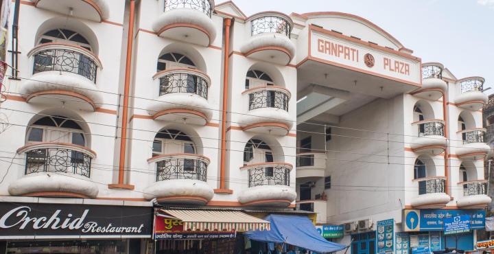 ADB Rooms Ganpati Plaza