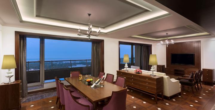 Crowne Plaza Kochi
