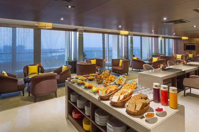 Crowne Plaza Kochi
