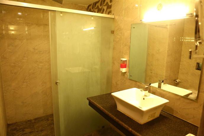 The Pearl Grand Hotel