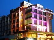 The Pearl Grand Hotel